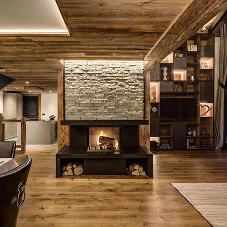 Davos Crest Modern Elegance In The Swiss Alps 公寓